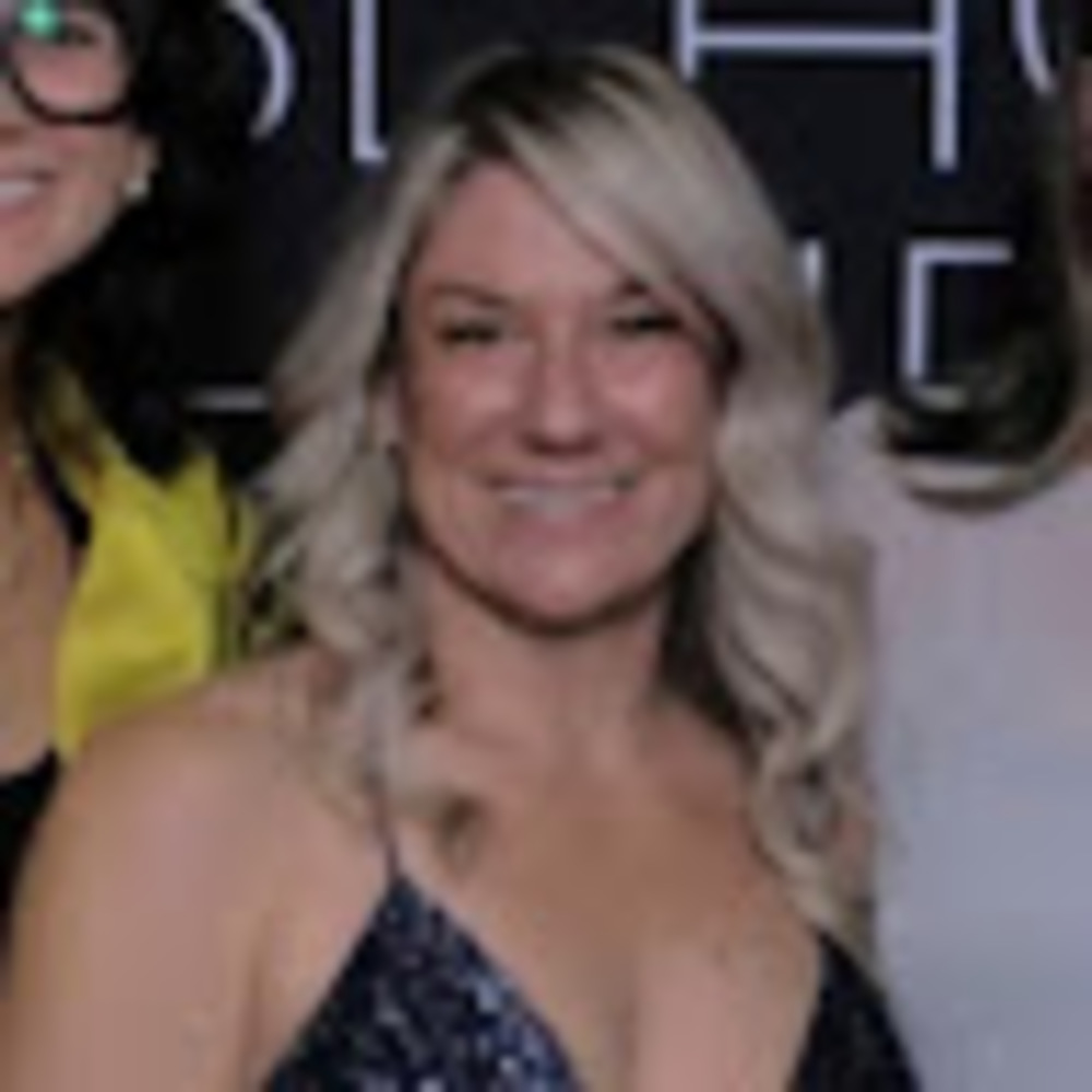 Meet your Posher, Lauren